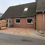 Suedermarsch Apartment *